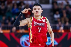 火热开局！原帅三分3中3独得11分 山西首节以35-15领先广州